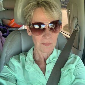 Meet your Posher, Paige